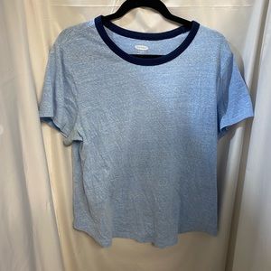Old Navy everywhere tshirt size XL